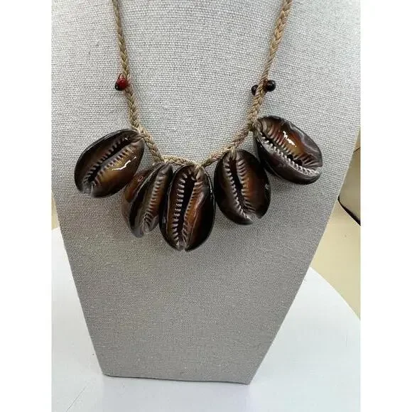 Native American Style Necklace with Brown Shell Pendants N65 - Picture 7 of 10